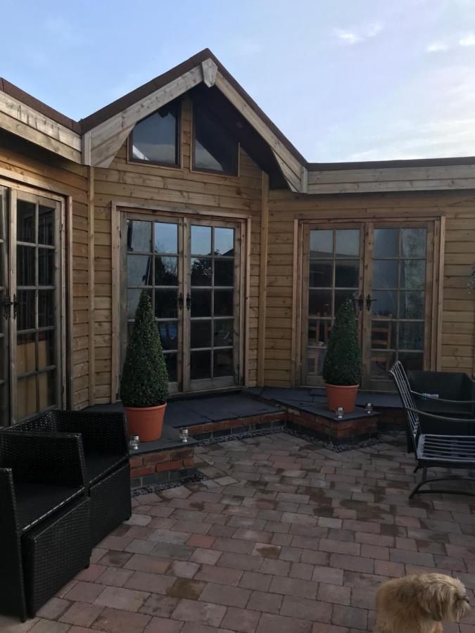 Mickering Barn Acomodação com café da manhã Aughton Exterior foto